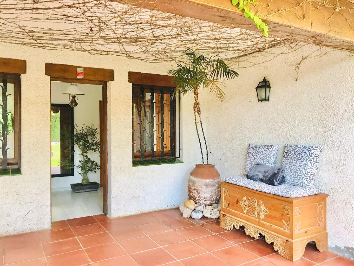 Casa Mediterranea Con Gran Jardin Y Piscina A 500 M De La Playa Roda de Bará Eksteriør billede