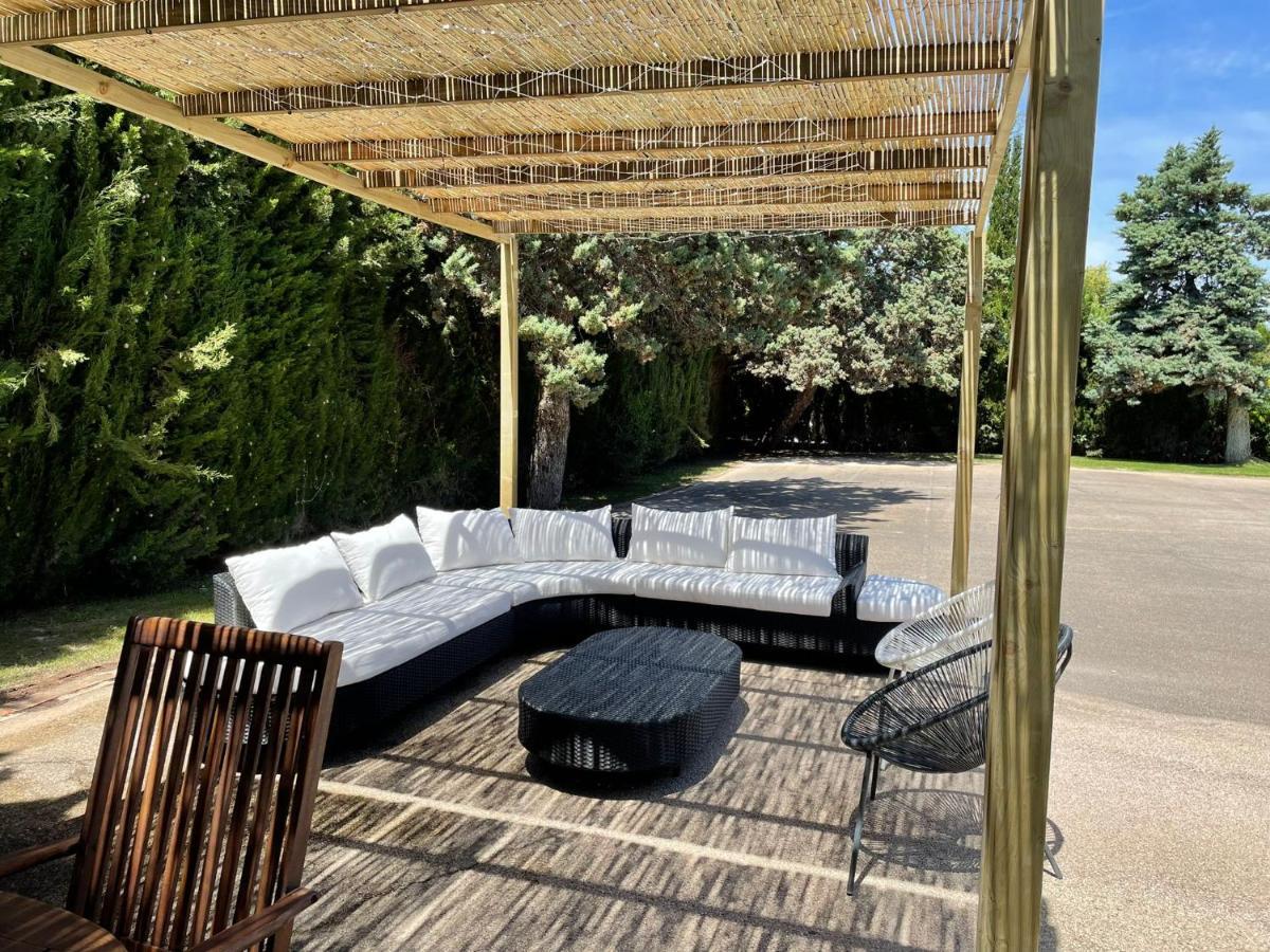 Casa Mediterranea Con Gran Jardin Y Piscina A 500 M De La Playa Roda de Bará Eksteriør billede