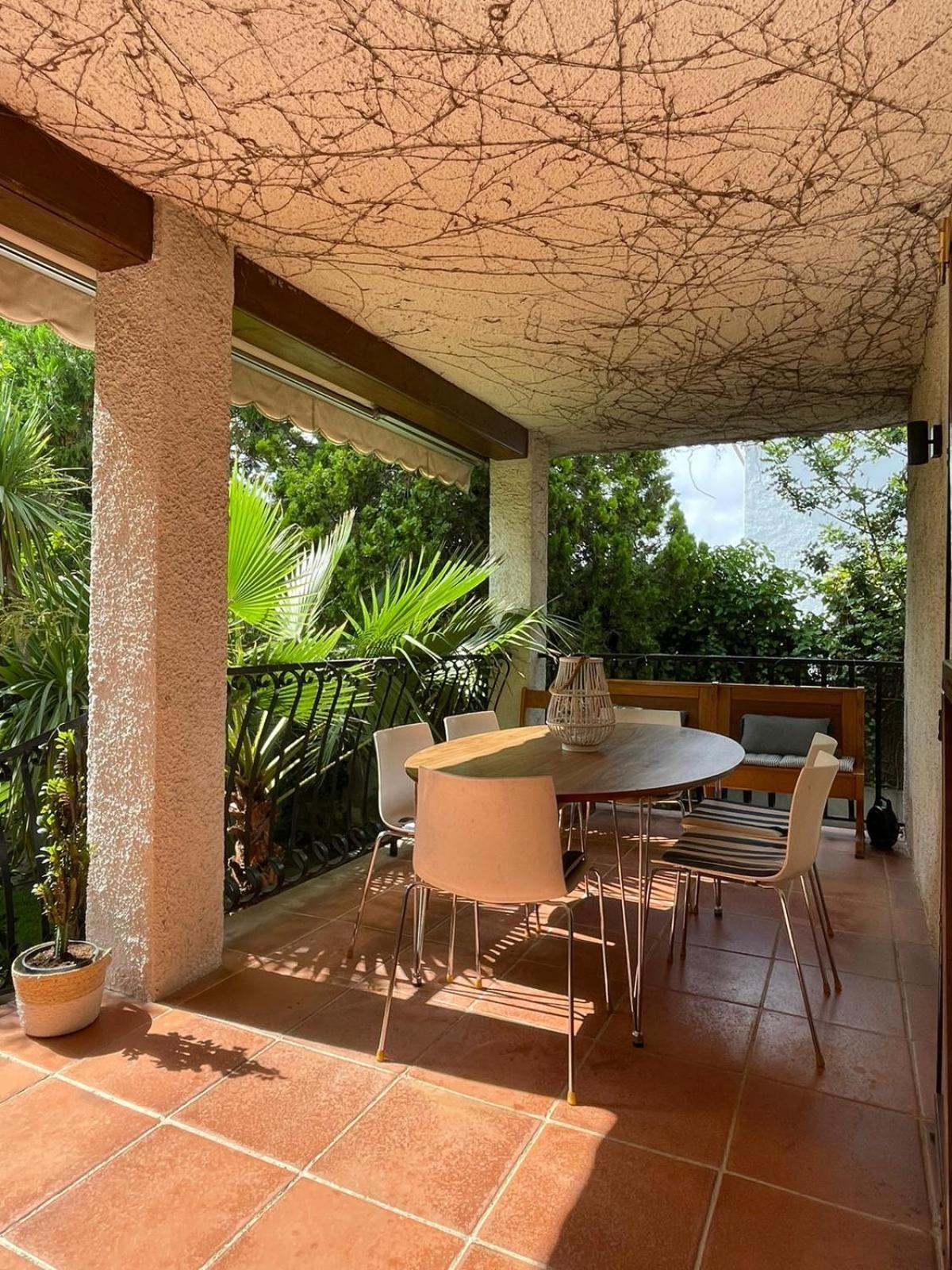 Casa Mediterranea Con Gran Jardin Y Piscina A 500 M De La Playa Roda de Bará Eksteriør billede